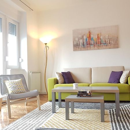 Apartment Sunny ซาเกร็บ ภายนอก รูปภาพ