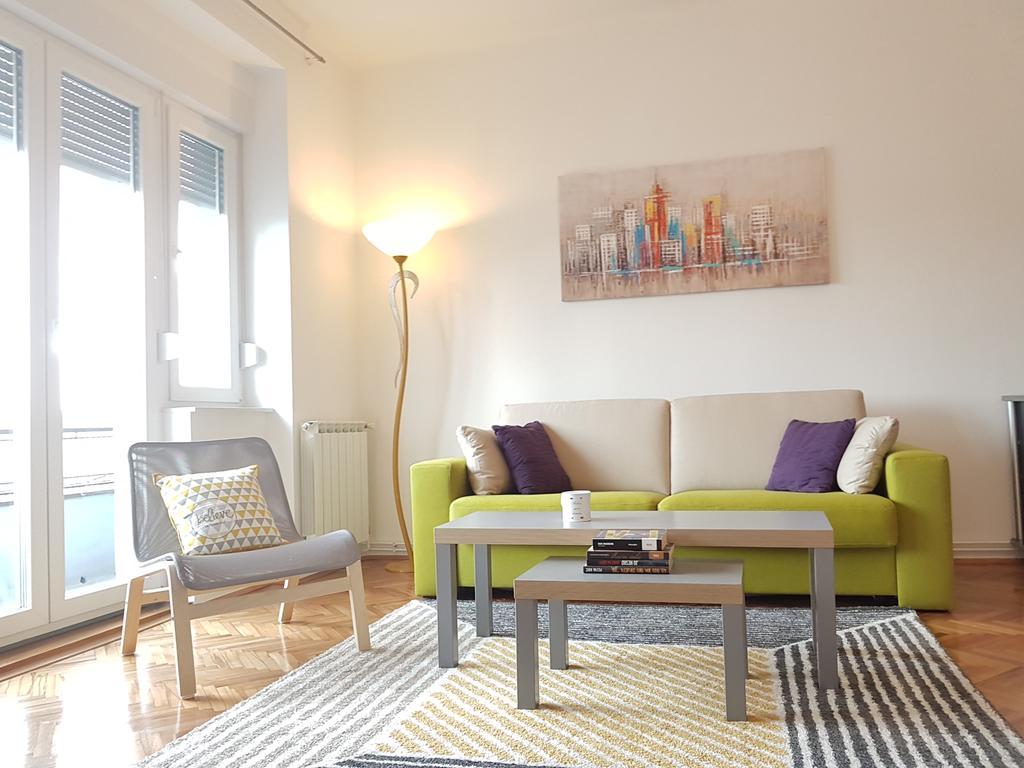 Apartment Sunny ซาเกร็บ ภายนอก รูปภาพ